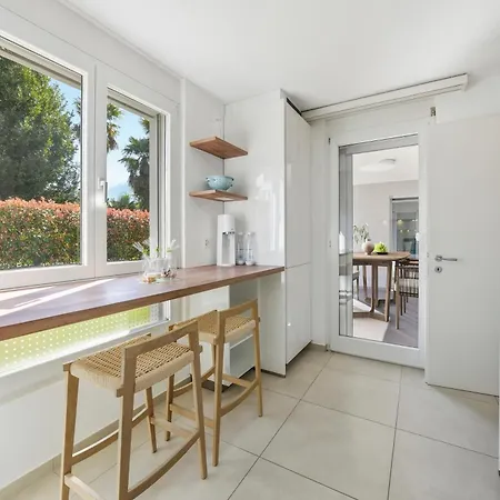 Ascona Giardino Felice Familienfreundliche Ferienwohnung Mit 240M2 Eigenem Garten & Klimaanlage Appartement Ascona